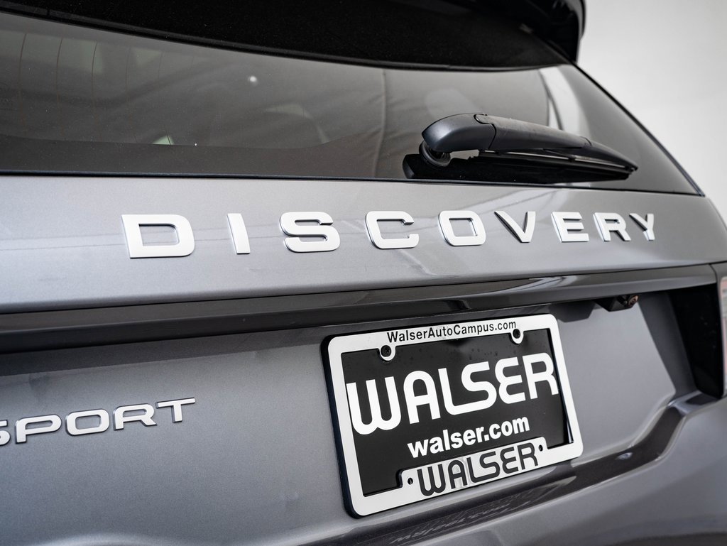 2025 Land Rover Discovery Sport S photo 13