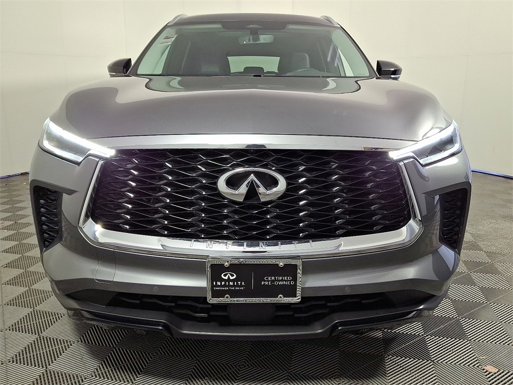 2023 Infiniti QX60 Luxe photo 2