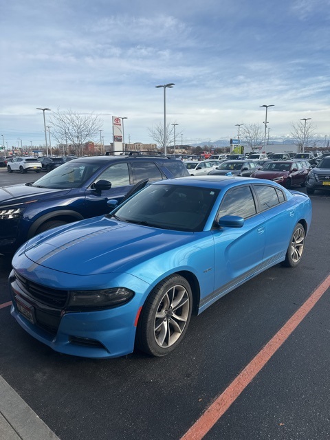 2015 Dodge Charger R/T's photo