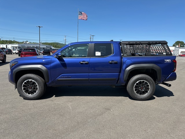 2025 Toyota Tacoma TRD Double Cab photo 4