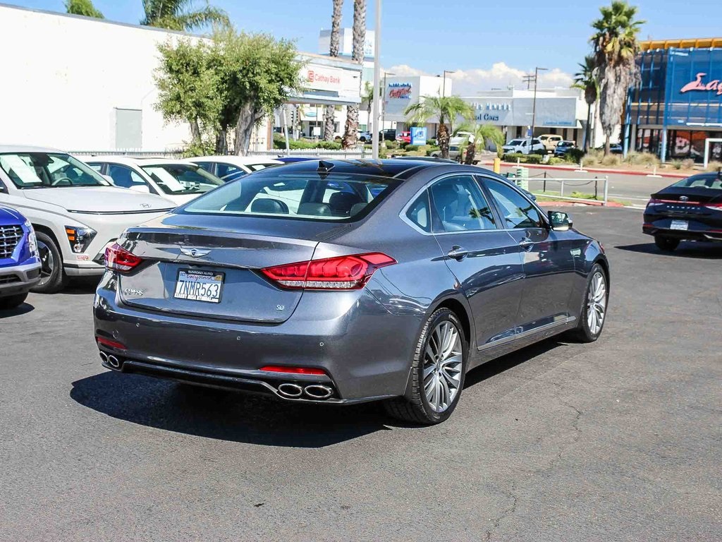 2015 Hyundai Genesis 5.0 photo 10