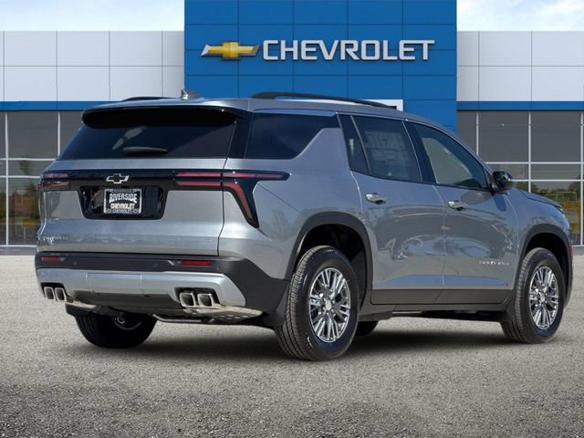 2026 Chevrolet Traverse photo 3