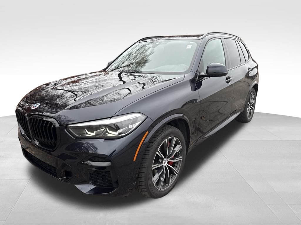 2023 BMW X5 M50i's photo