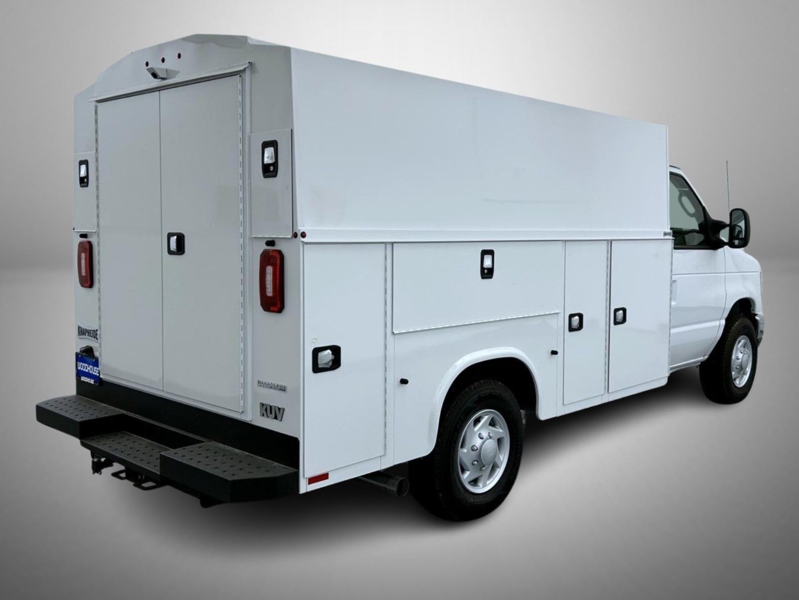 2026 Ford E-350 Base photo 2