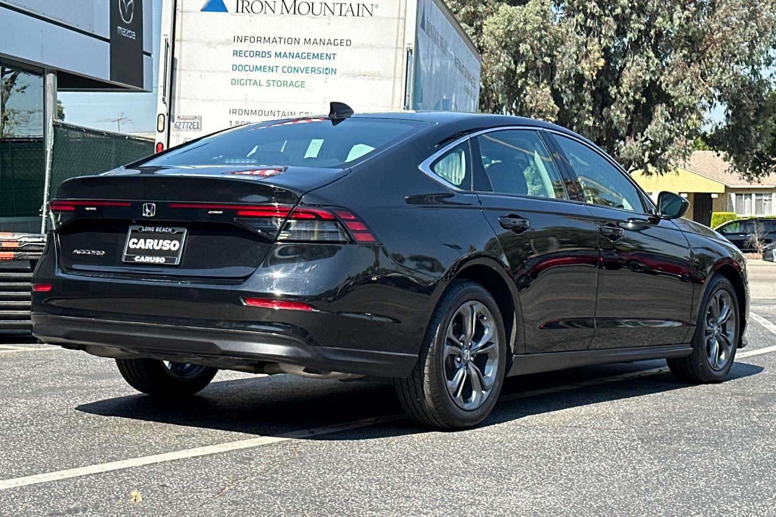2023 Honda Accord EX photo 4