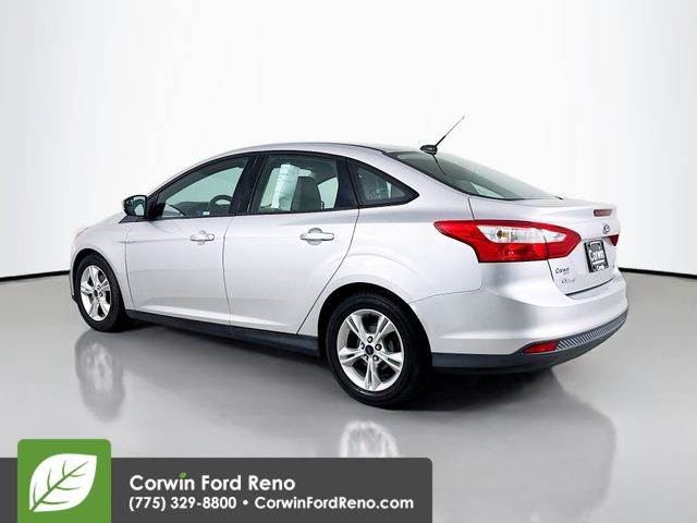 2014 Ford Focus SE photo 4