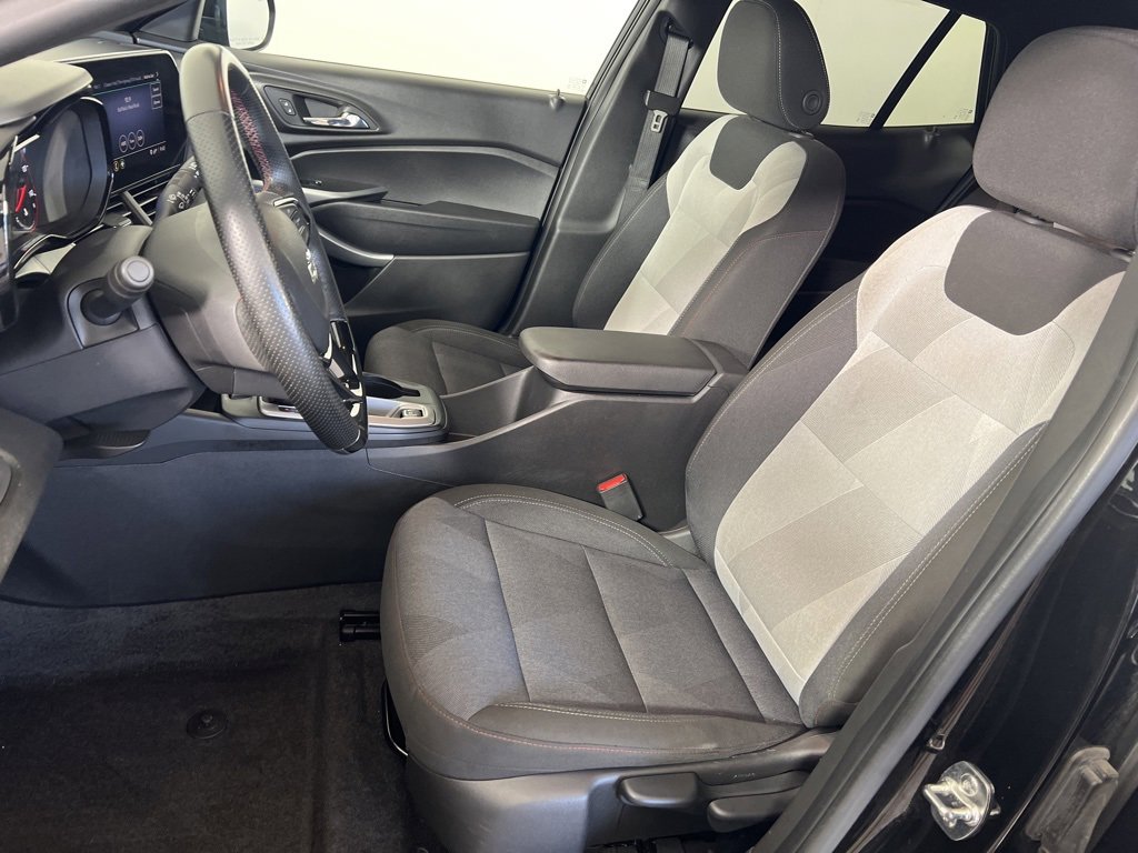 2025 Chevrolet Trax photo 4