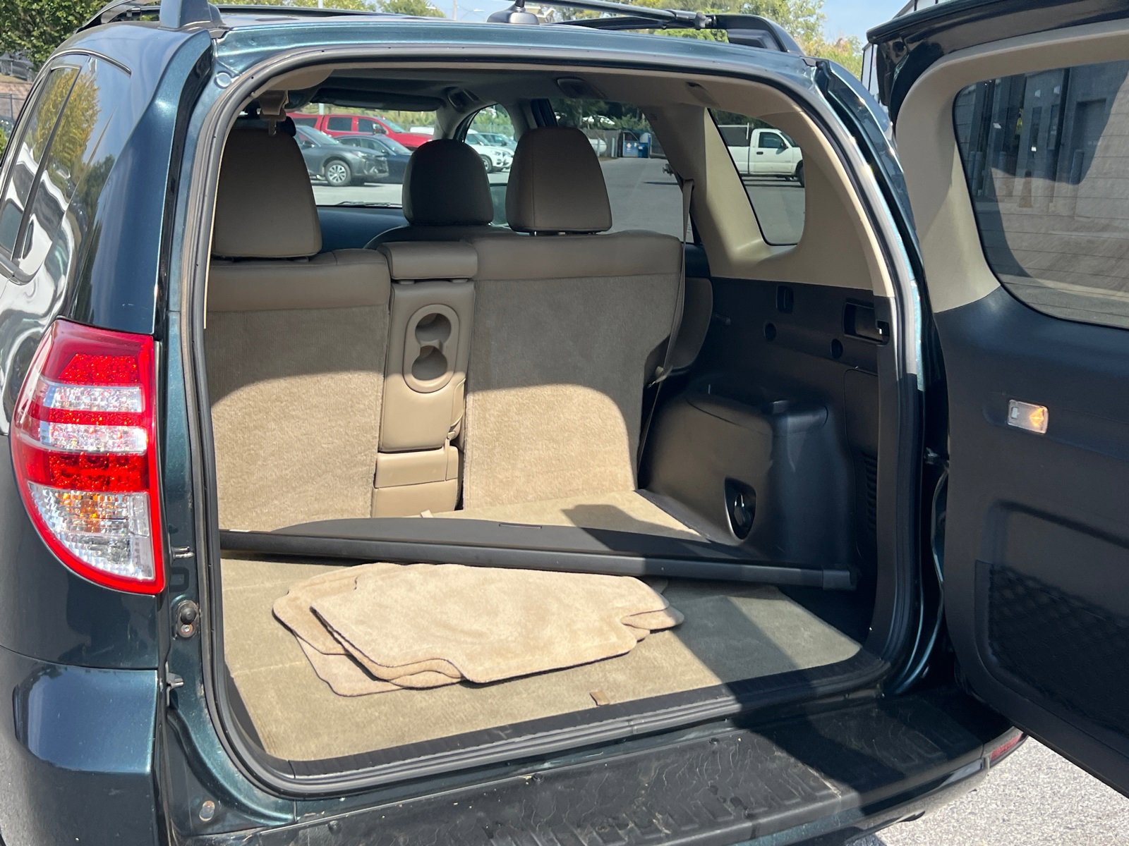 2012 Toyota RAV4 Limited photo 14