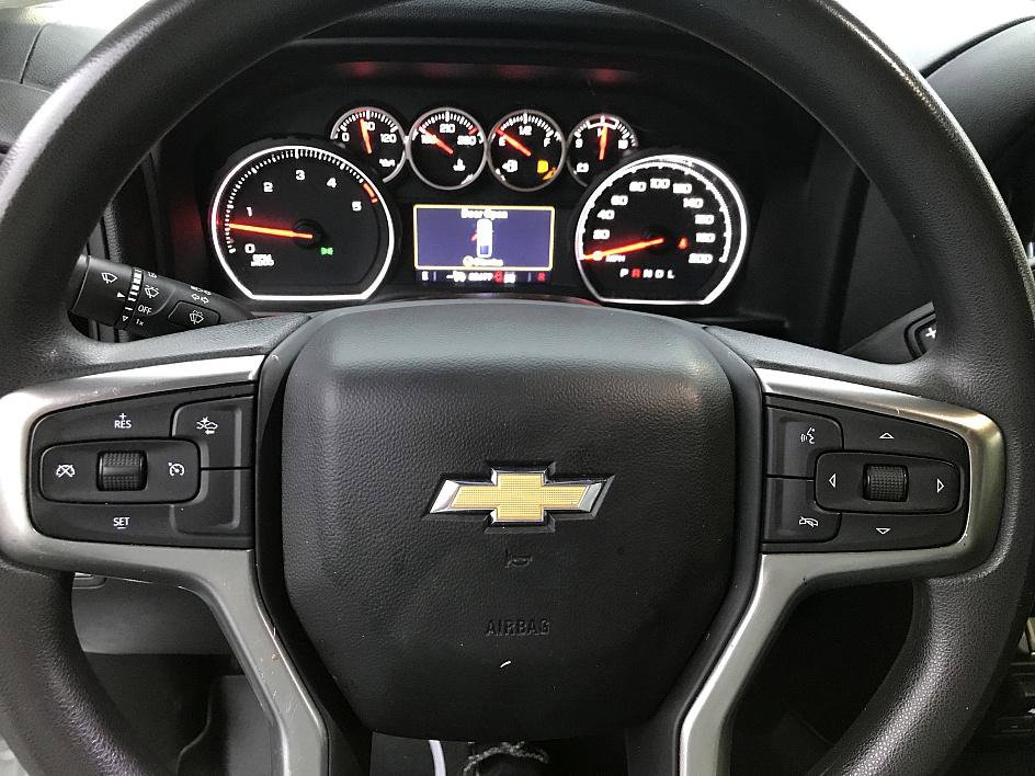 2022 Chevrolet Silverado 2500HD Custom photo 19