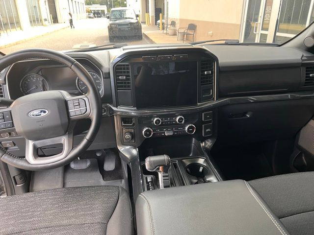 2022 Ford F-150 XLT photo 10