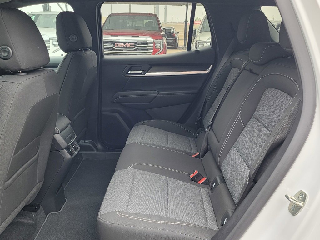 2025 Gmc Terrain photo 36