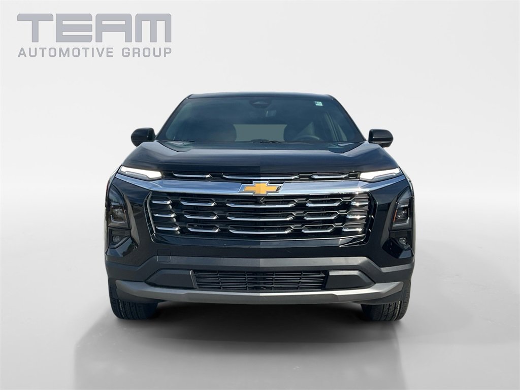 2026 Chevrolet Equinox LT photo 2