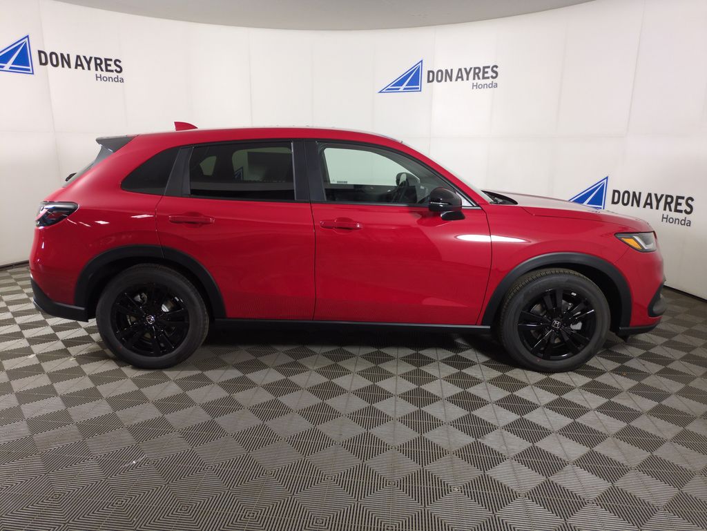 2026 Honda HR-V Sport photo 5