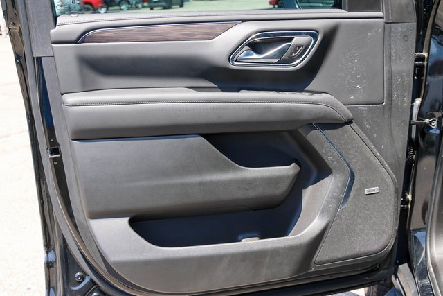 Used 2022 Black Chevrolet LT image 11