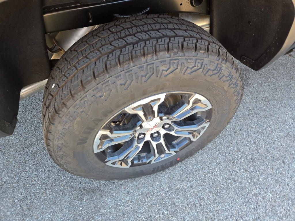 2025 Gmc Canyon AT4 photo 11