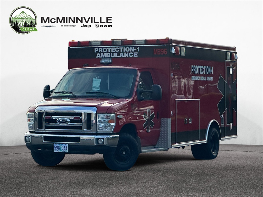 2008 Ford Econoline's photo