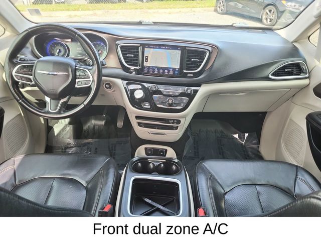 2018 Chrysler Pacifica Touring Plus photo 7