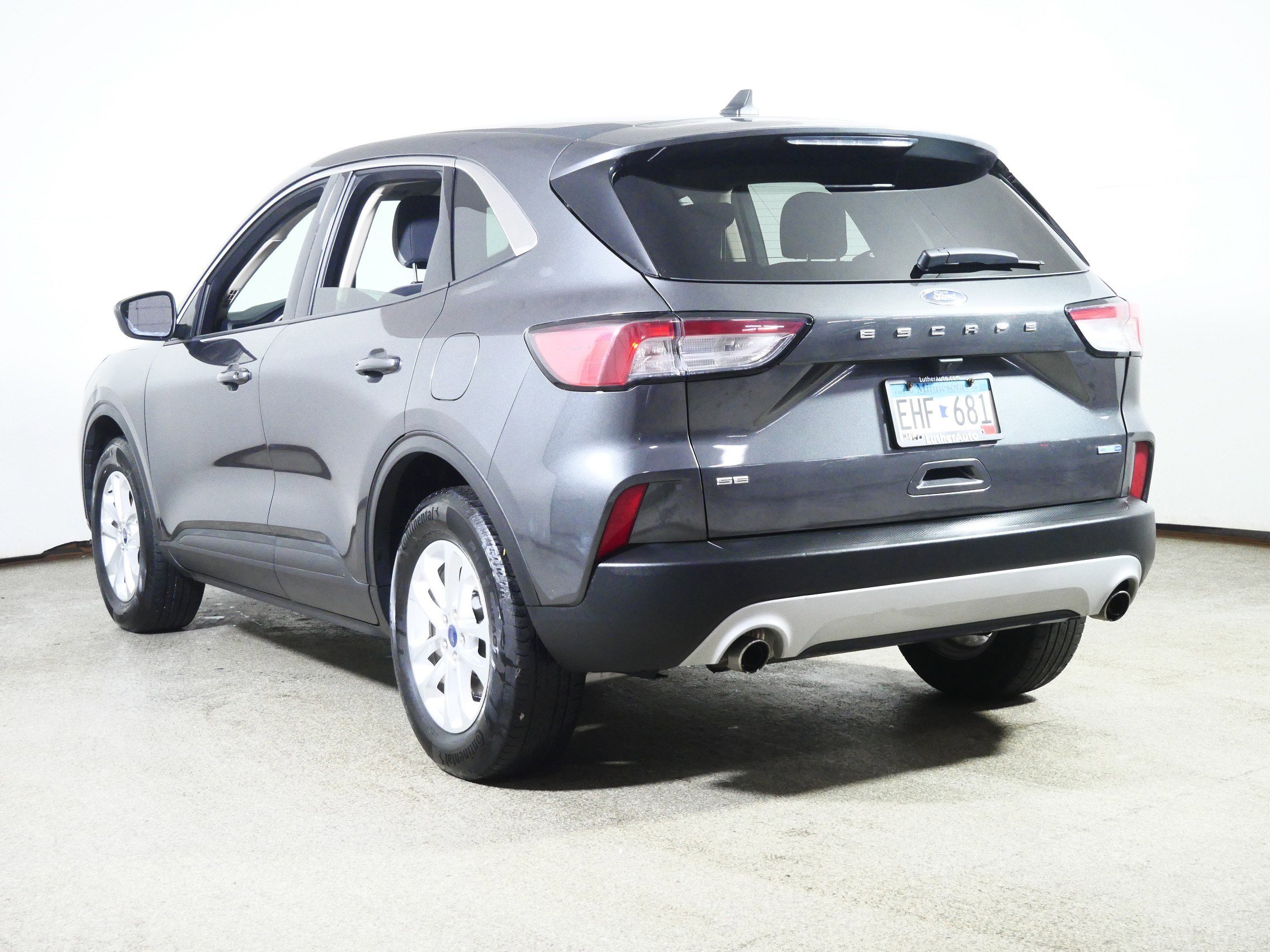 2020 Ford Escape SE photo 3