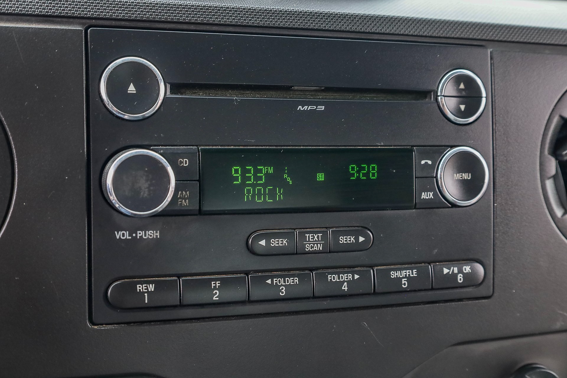 2019 Ford E-450 photo 14