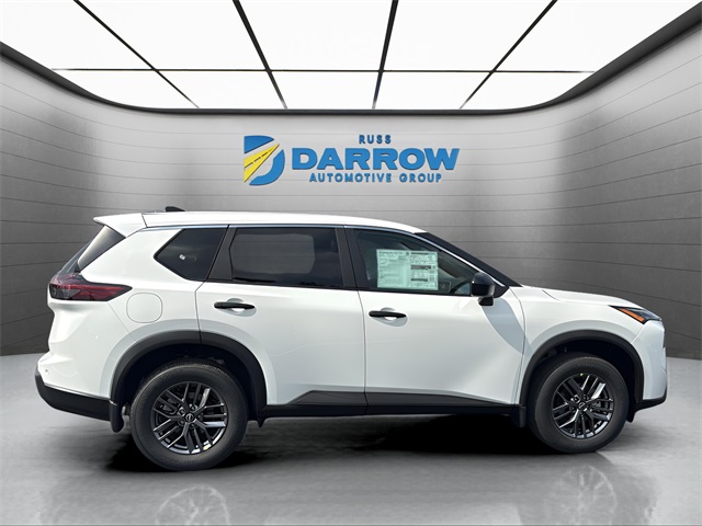 2026 Nissan Rogue S photo 6