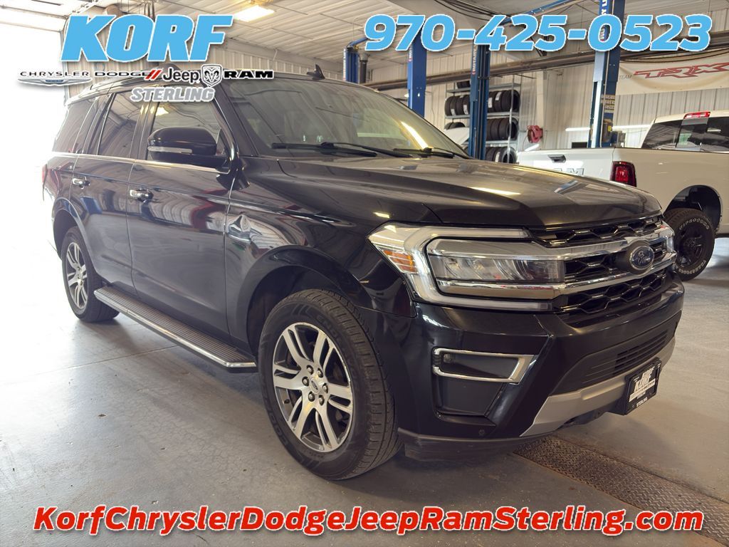 2023 Ford Expedition Limited photo 3