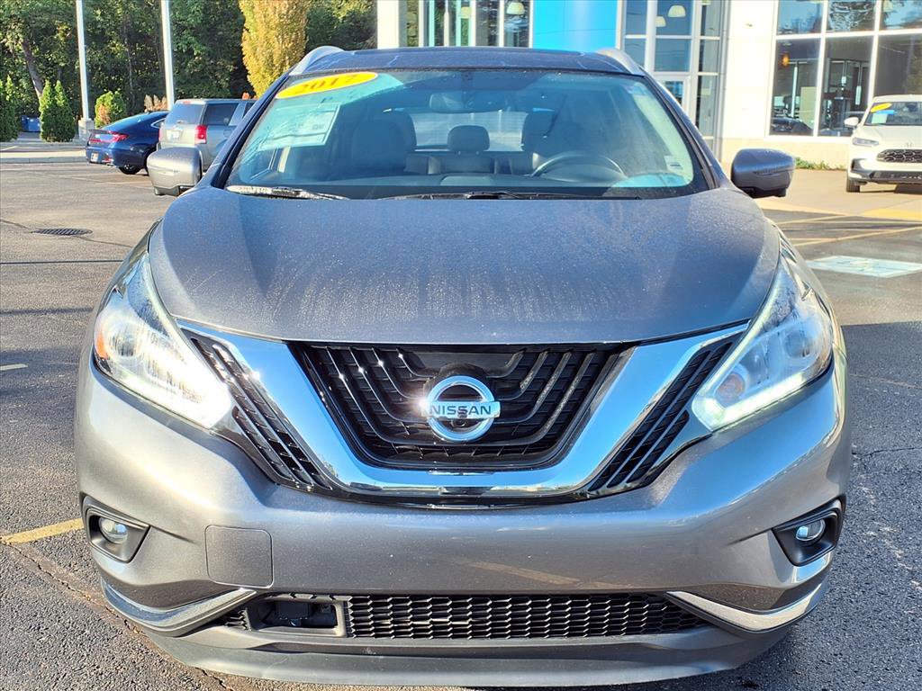 2017 Nissan Murano Platinum photo 2