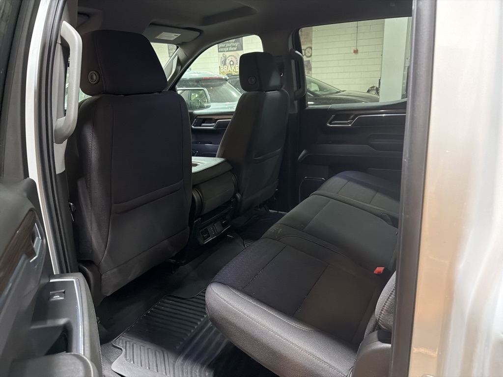 2025 CHEVROLET SILVERADO - Image 10