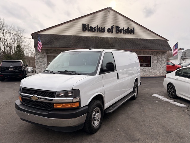 2022 Chevrolet Express Cargo Work Van's photo