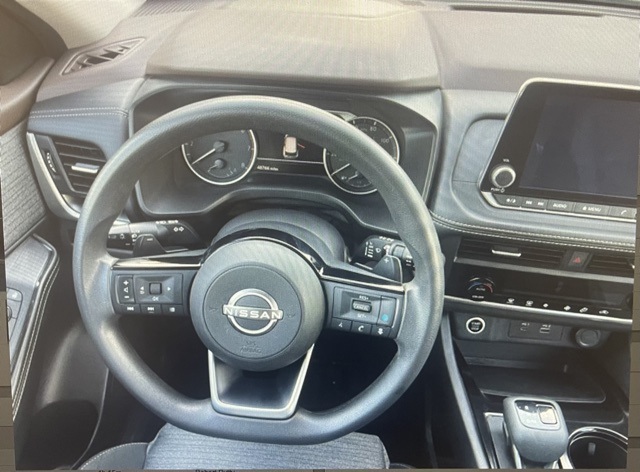 2023 Nissan Rogue SV photo 14
