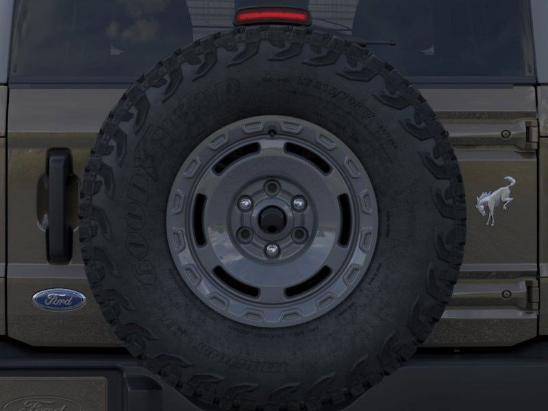 2025 Ford Bronco Base photo 22