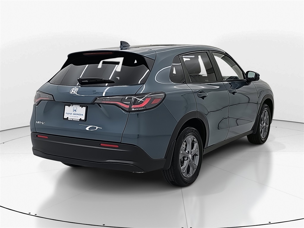 2026 Honda HR-V LX photo 6