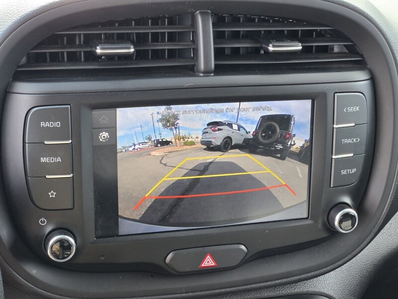 2023 Kia Soul LX photo 19