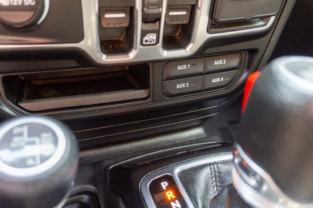 2023 Jeep Wrangler High Tide photo 21