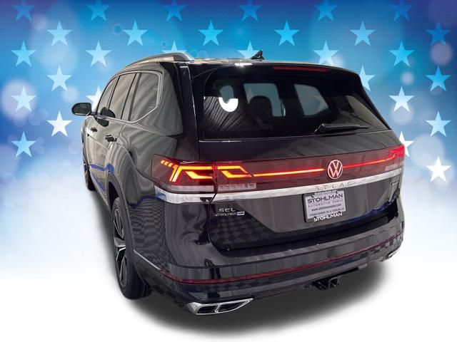 2025 Volkswagen Atlas SEL Premium R-Line photo 3