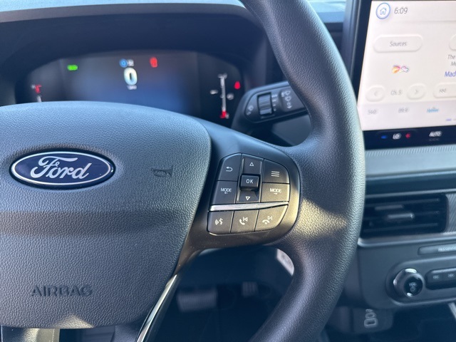 2025 Ford Maverick XL photo 14