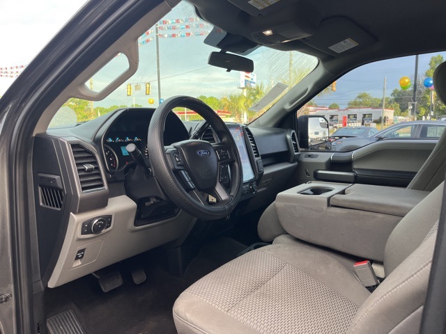 2019 Ford F-150 photo 6