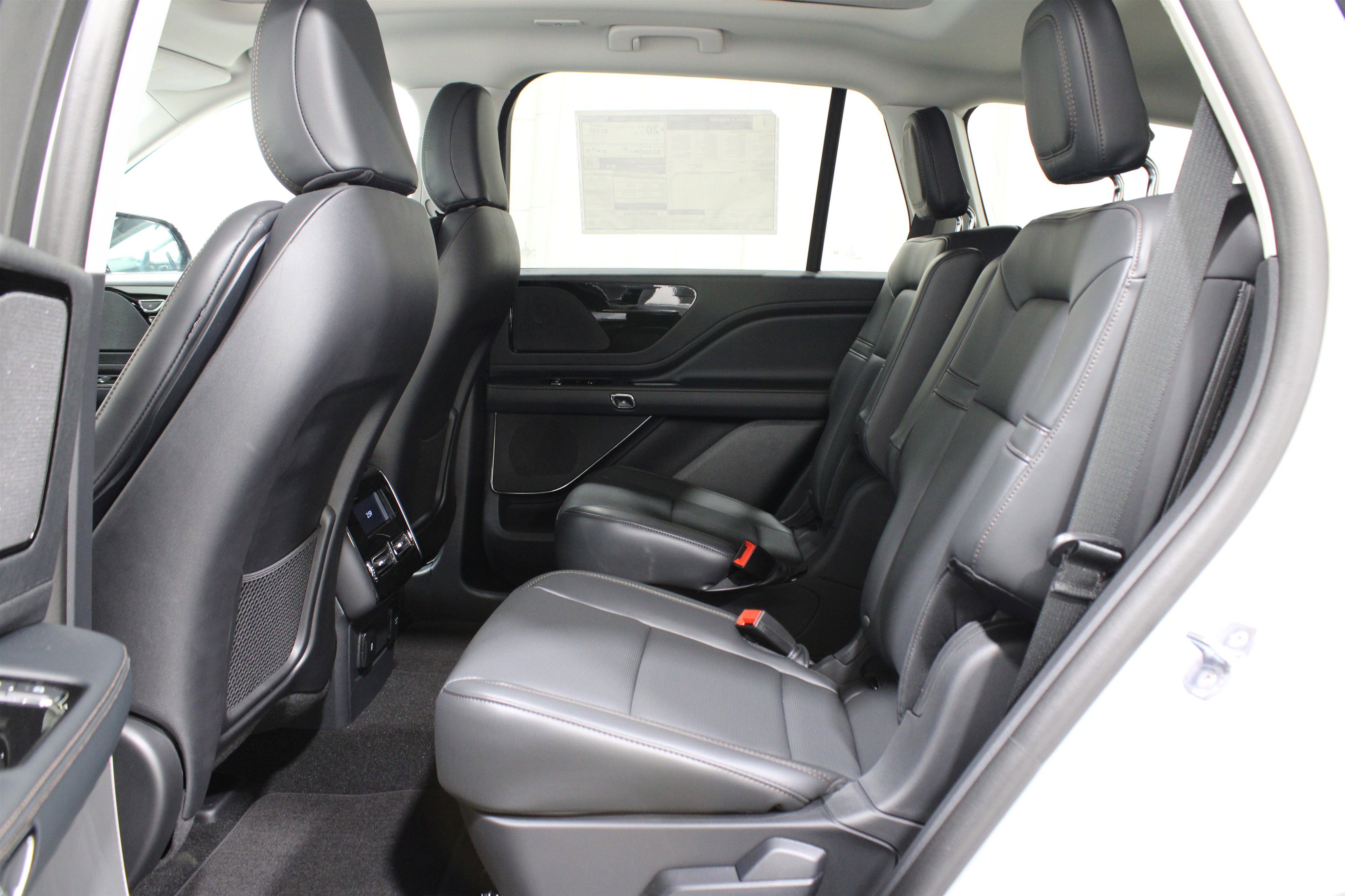 2025 Lincoln Aviator Premiere photo 20