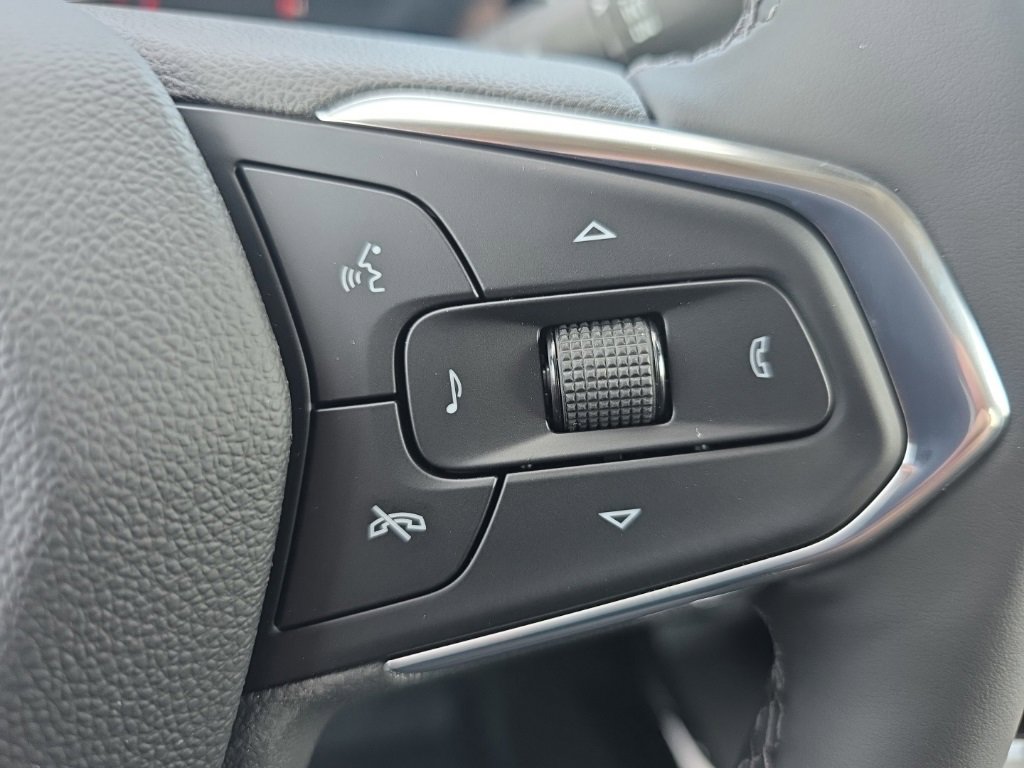 2026 Chevrolet Trax LT photo 31