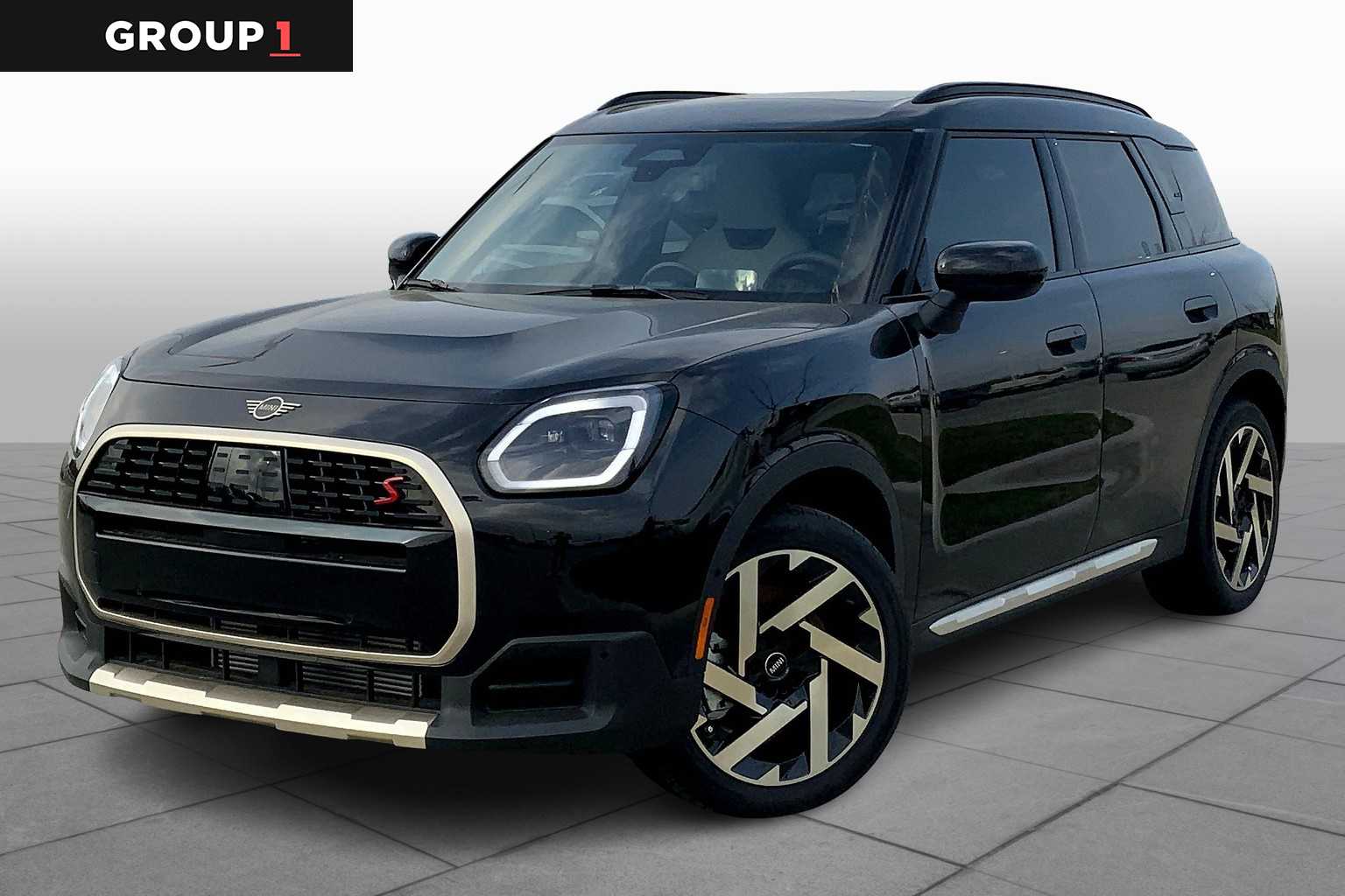 2025 MINI Countryman S's photo
