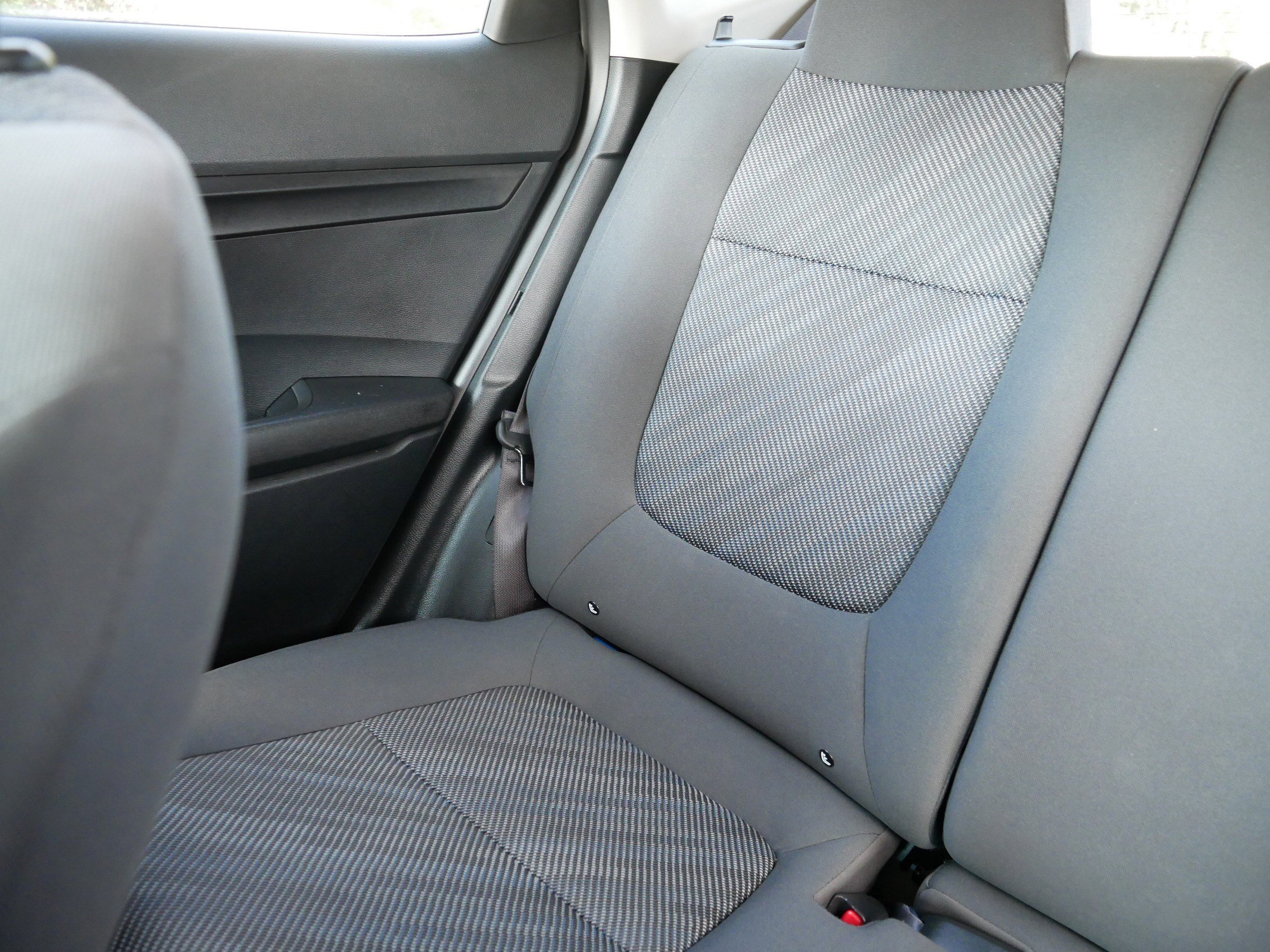 2023 Kia Seltos LX photo 12