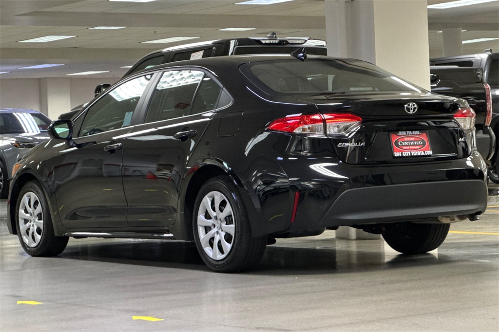 2024 Toyota Corolla LE photo 6