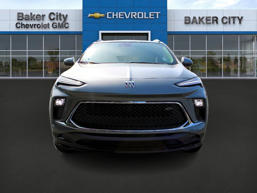 2024 Buick Encore GX Sport Touring photo 2