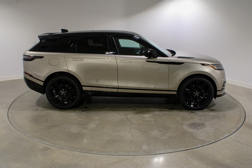 2026 Land Rover Range Rover Velar SE photo 6