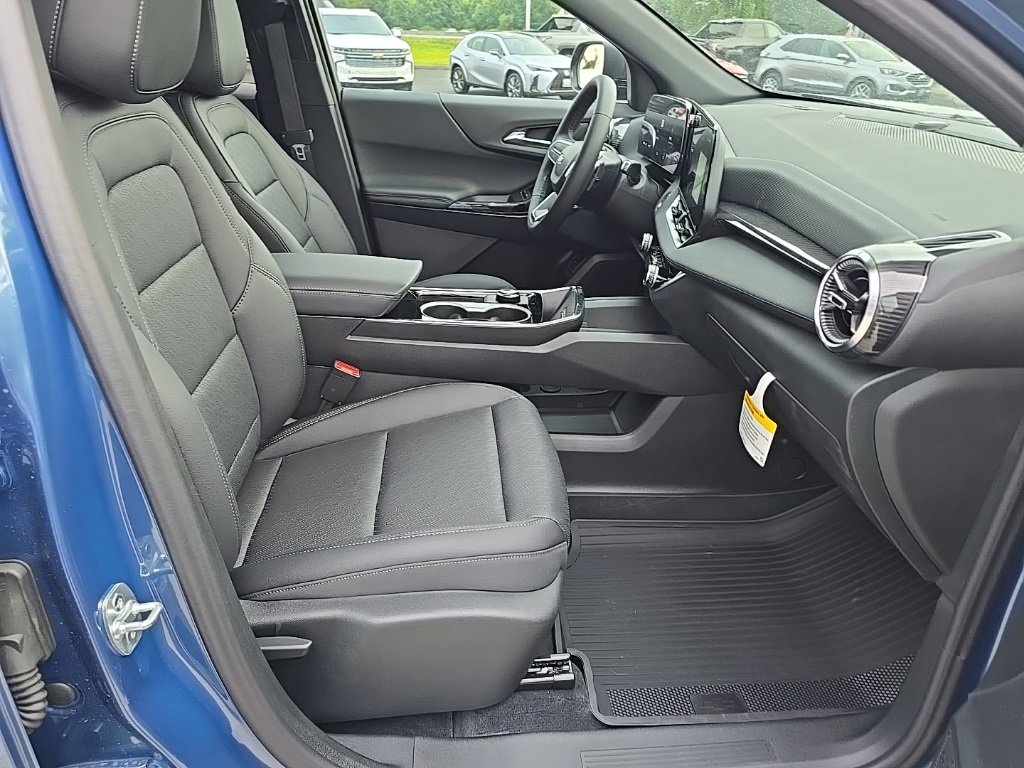 2026 Chevrolet Equinox LT photo 27