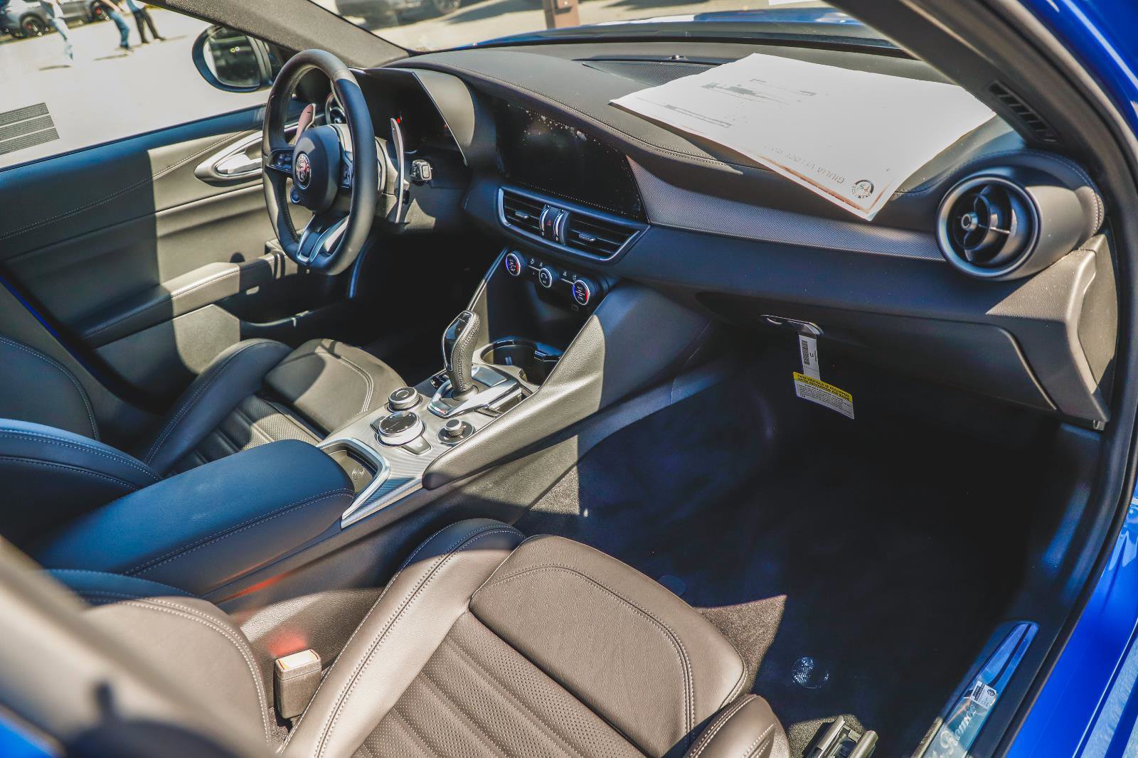 2025 Alfa Romeo Giulia Base photo 14
