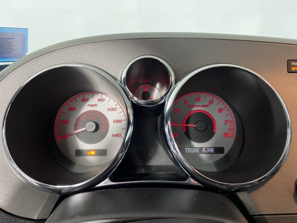 2007 Pontiac Solstice Base Convertible photo 16