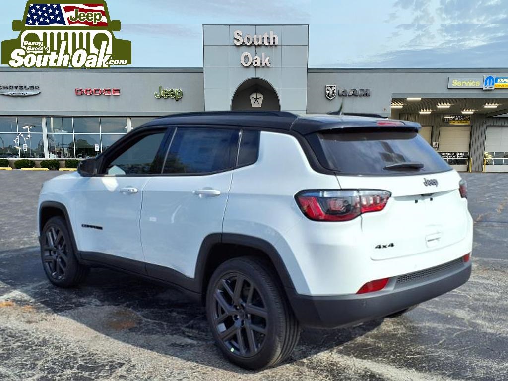 2025 Jeep Compass Limited photo 4