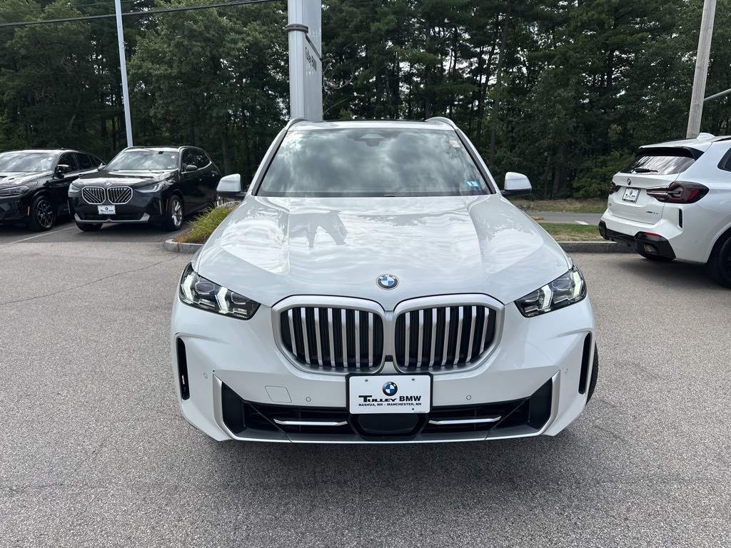 2025 Bmw X5 xDrive40i photo 2