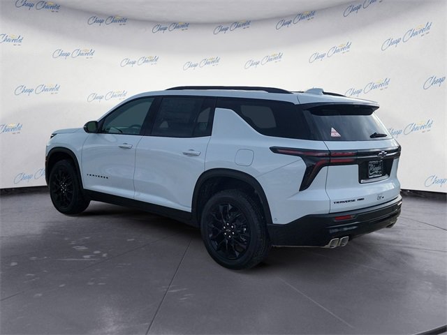 2026 Chevrolet Traverse photo 2