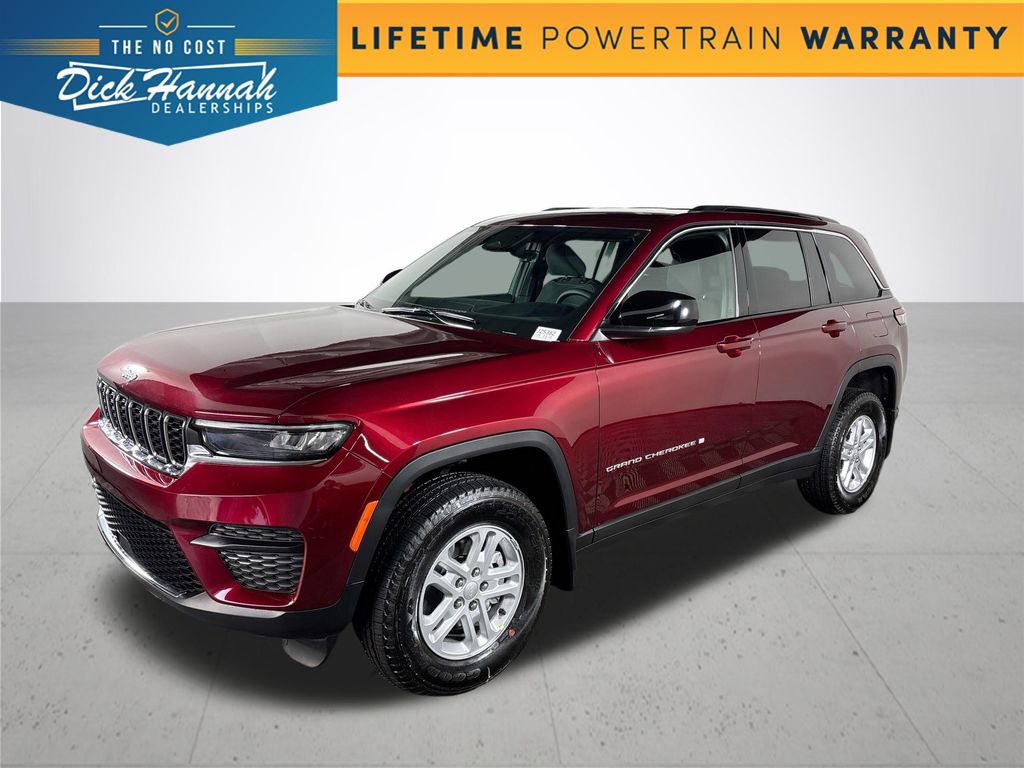 2025 Jeep Grand Cherokee Laredo